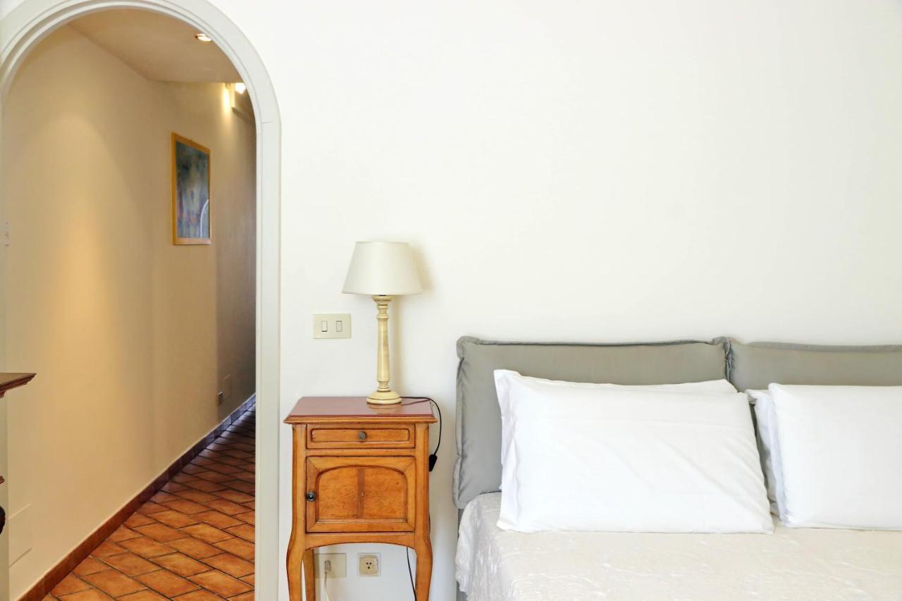 Suity I Cozy Coronari Apartment Рим Екстериор снимка